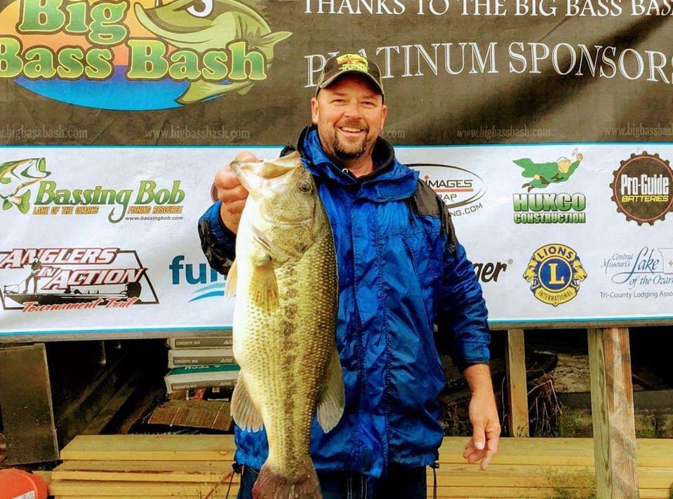 Bass fishing at Lake of the Ozarks