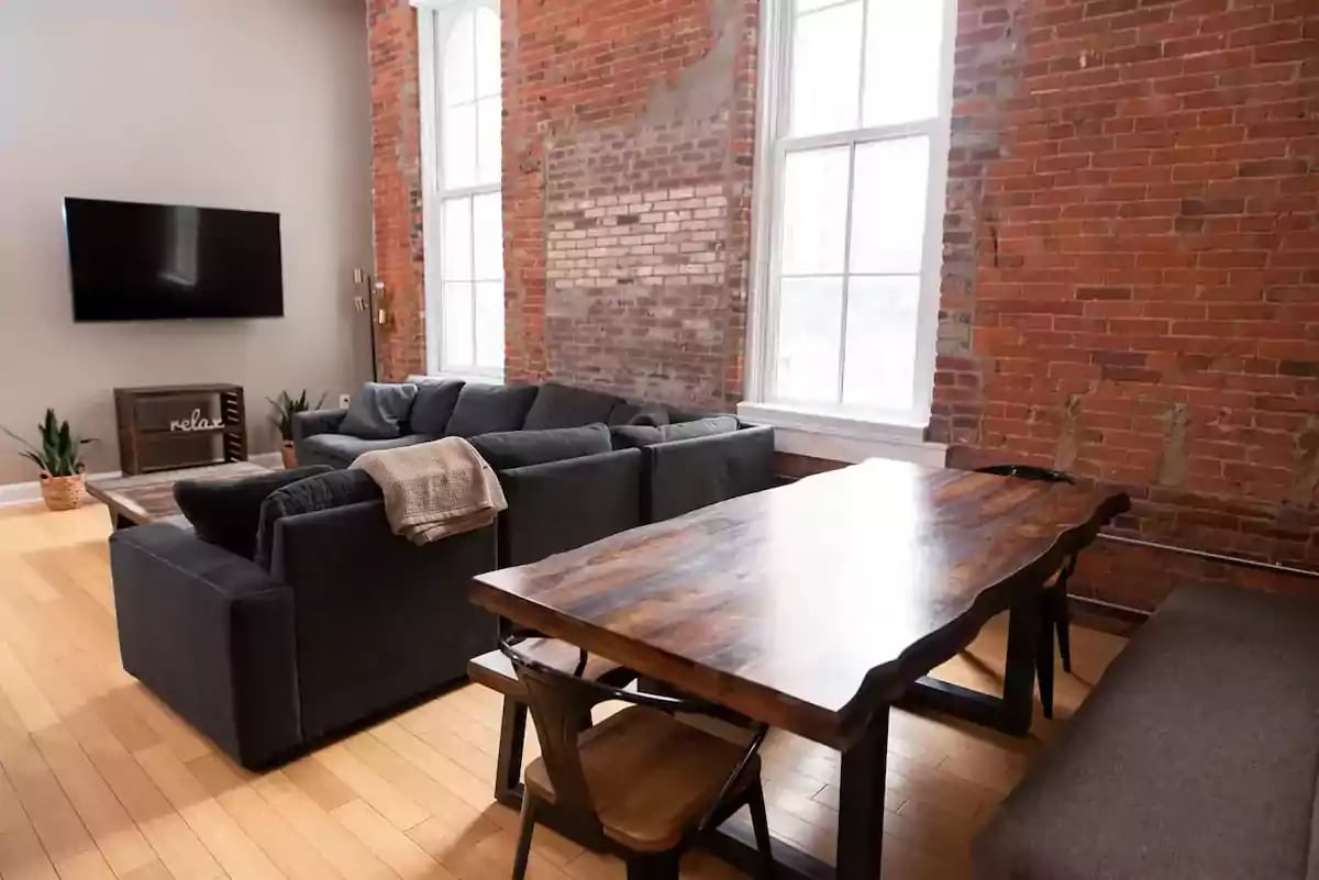 Downtown Indiapolis Loft Rental